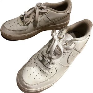 Air Force ones 6 1/2 boys
